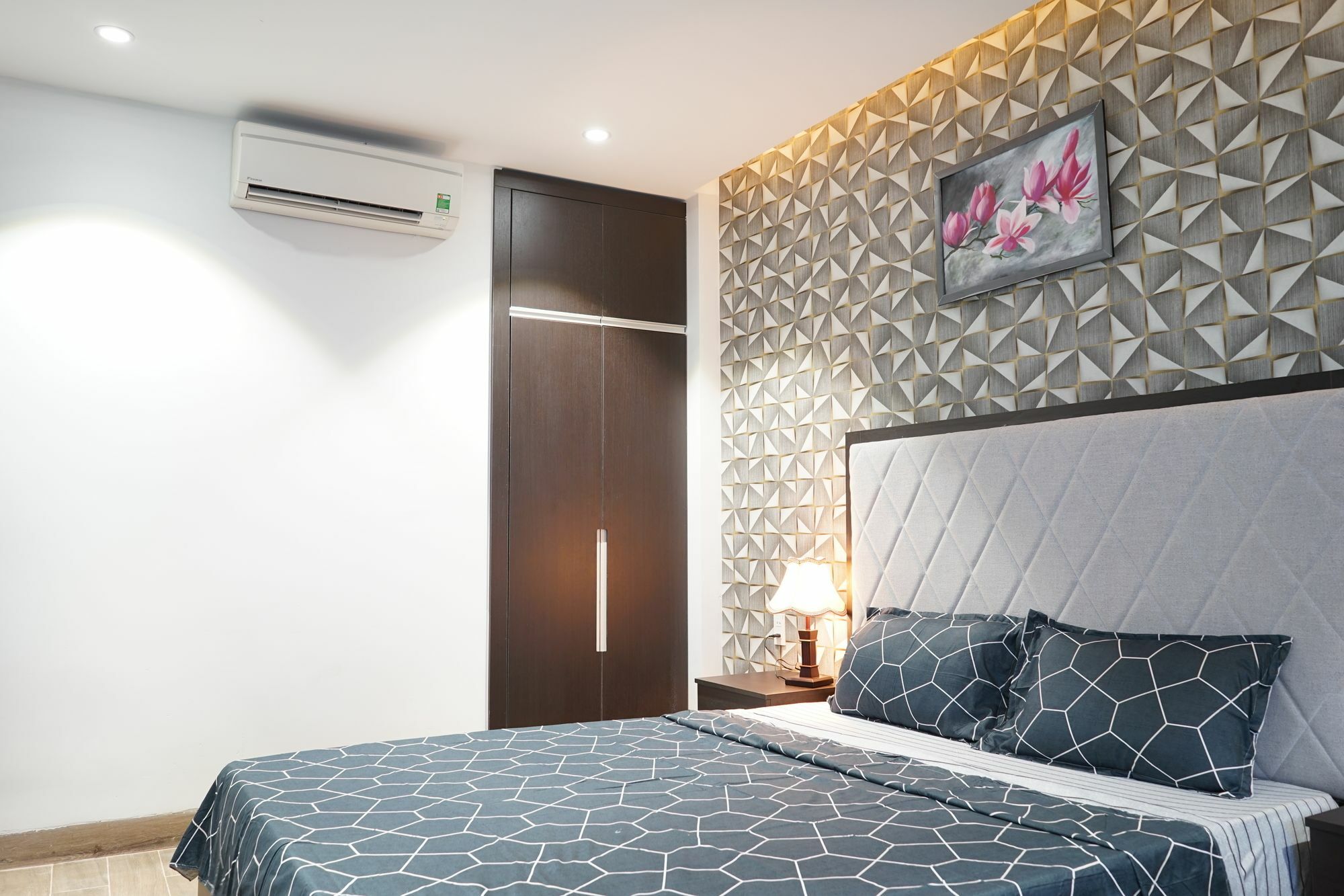 Lys Spa Hotel & Apartment Дананг Екстериор снимка